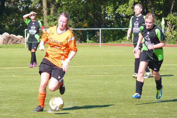 Antonia, effektiv im Mittelfeld
