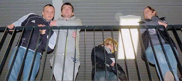 Tommi, Mirko, Janine und Kathrin analysieren