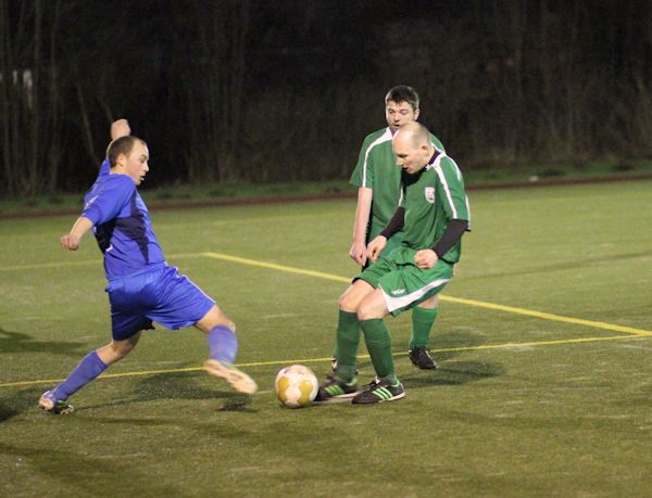 Intensive Partie mit 11 Treffern - Fußballherz, was willst du mehr?