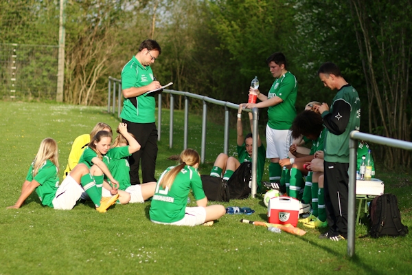 Bereits zur Pause notierte Coach Mike eine 8:0-Führung