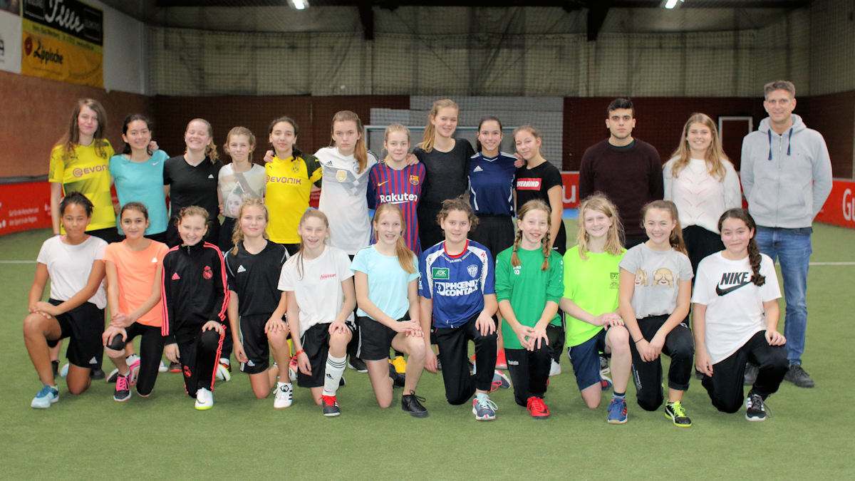 Weihnachtlicher Kick im Soccer Dome