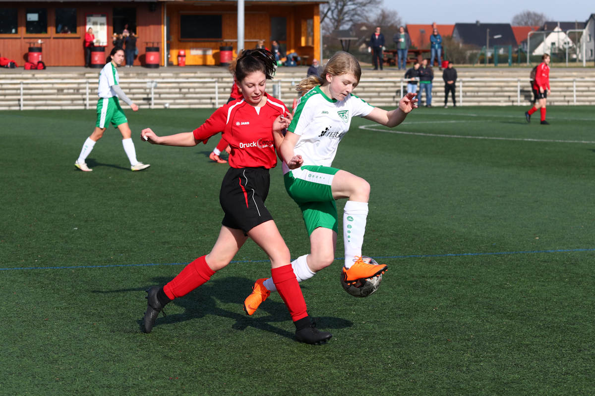 Raus aus der Halle! Prima Testspiel in Löhne