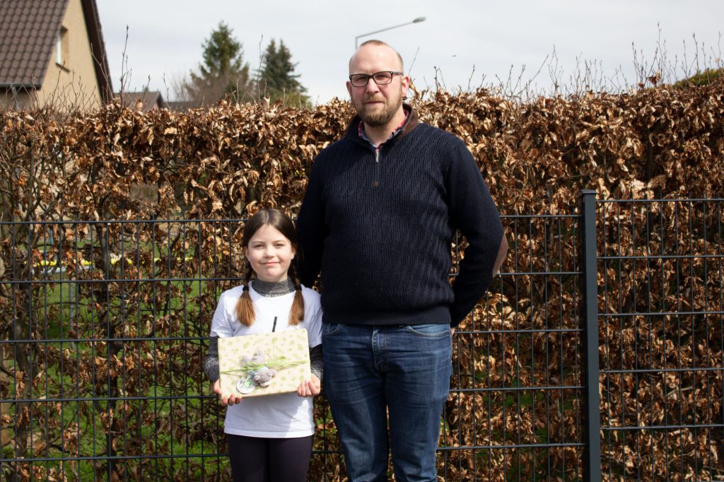 Auch unsere Glücksfee Lilli durfte sich dieses Mal über ein kleines Präsent als Dankeschön freuen.