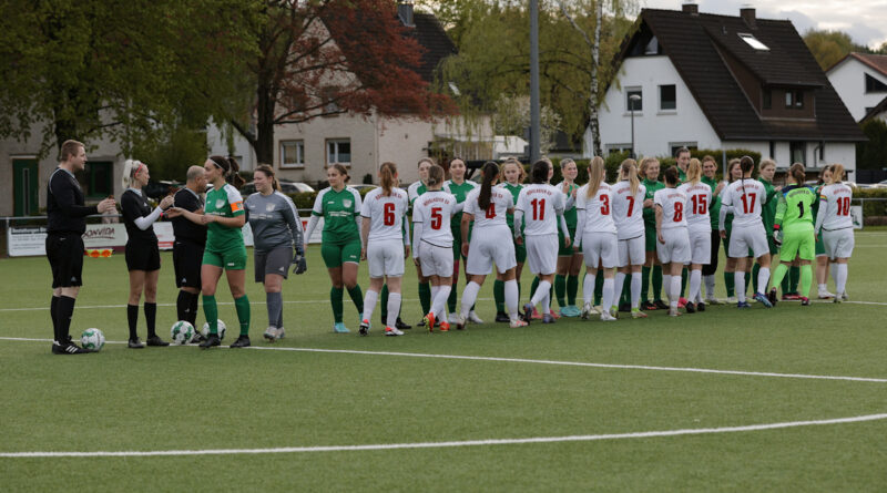 3:1 gegen Hövelhofer SV – Frauen im Pokalfinale